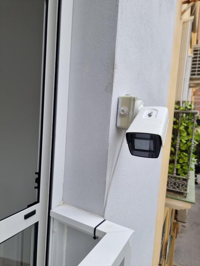 Apartamentos Zanca City Center Free Luggage Storage Malaga Bagian luar foto