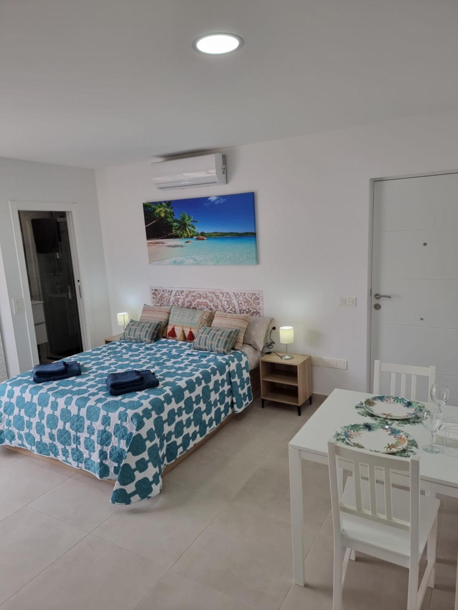 Apartamentos Zanca City Center Free Luggage Storage Malaga Bagian luar foto